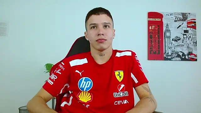 Cumandres18 live sex cam