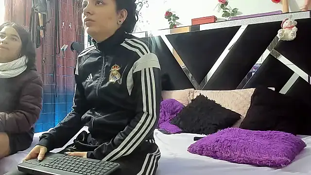 abby_eemily live sex cam