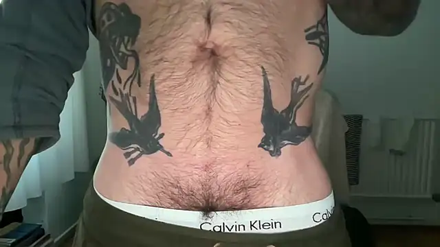 TattedUpSir live sex cam