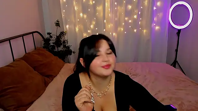 Talla_a live sex cam