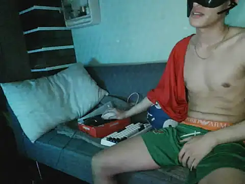 boyhigh1997 live sex cam