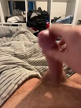 Bitehomme34 live sex cam