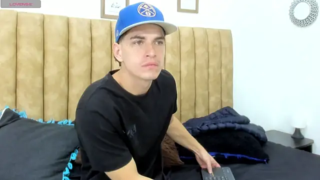 AUSTIN-PRRR live sex cam