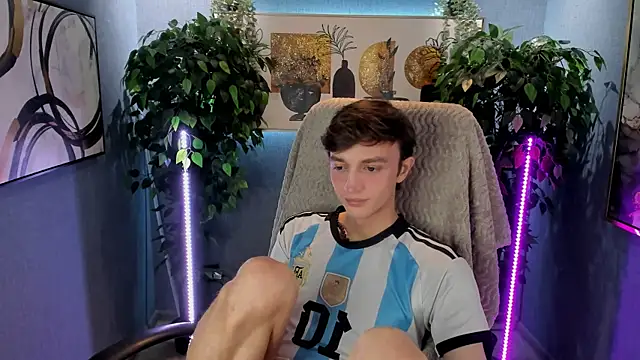 John_Weasley live sex cam