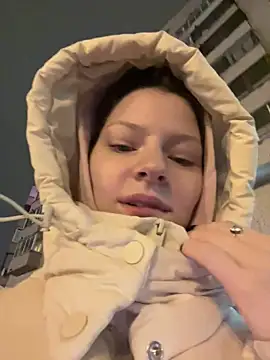 MaryHiggins live sex cam