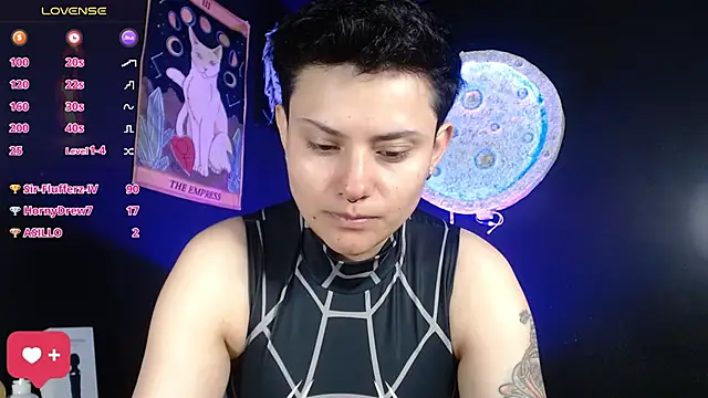 girl_intense444 live sex cam