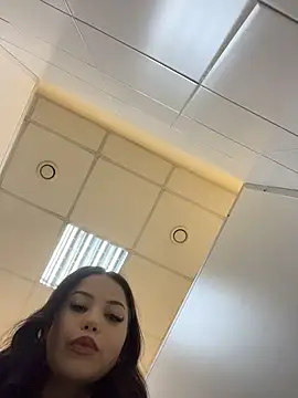 Chloe__Moon live sex cam