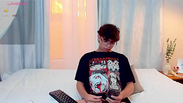 Honeymoon_sariel live sex cam