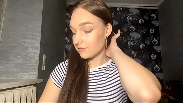 YahairaDuracher's cam snapshot