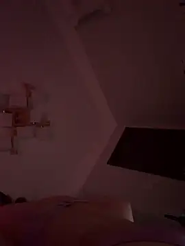 -cyber-butterfly-'s cam snapshot