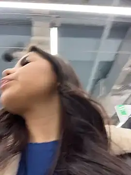 Chloe__Moon live sex cam