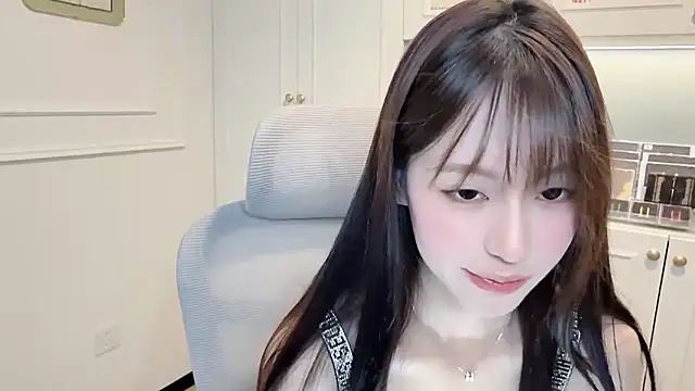 KnockedTwit live sex cam