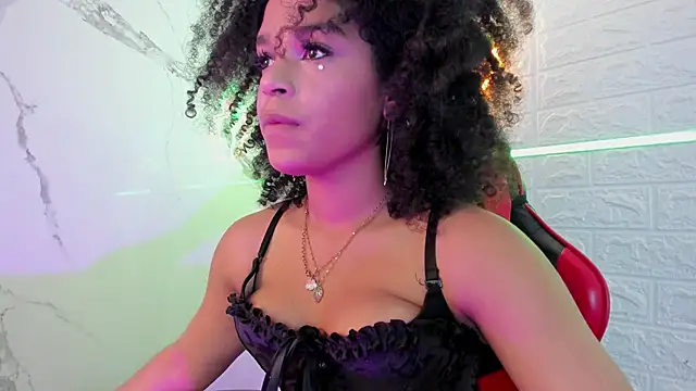 Serena_Fey's cam snapshot