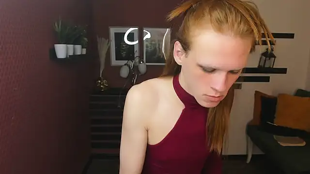 ChloeValentinee live sex cam