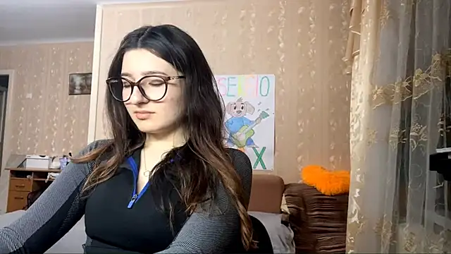 DonnieBooton live sex cam