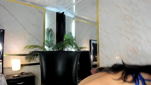 Lucy_Vegas's cam snapshot