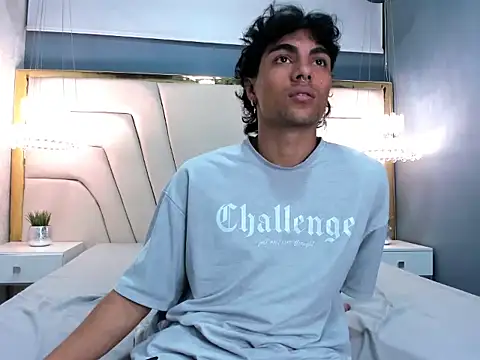 MattFiore live sex cam