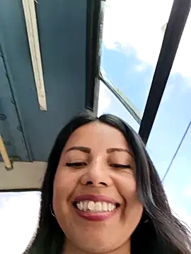 _andrea30 live sex cam