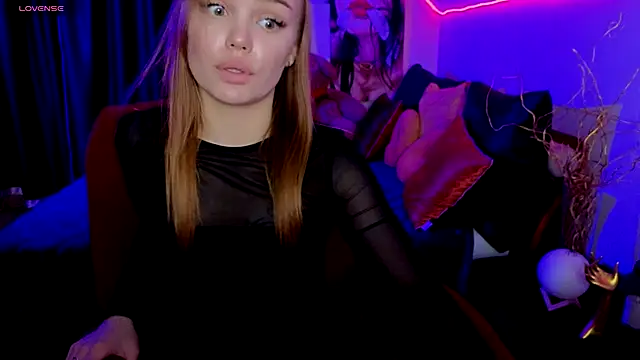 KitsyMoore's cam snapshot