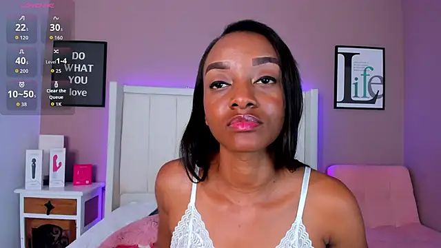 SandyAdaeze's cam snapshot