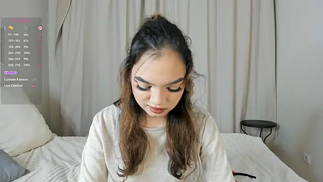 CoreenLuebbers's cam snapshot