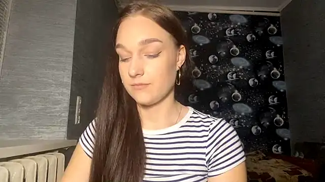 YahairaDuracher's cam snapshot