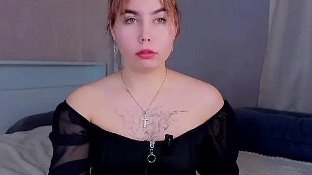 LaneUmanzor live sex cam