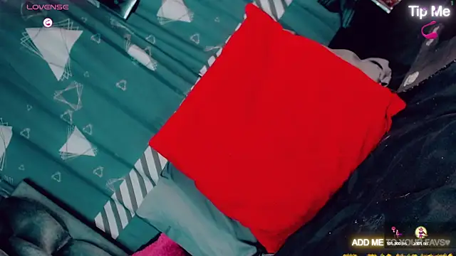 CharlotteBigCock live sex cam