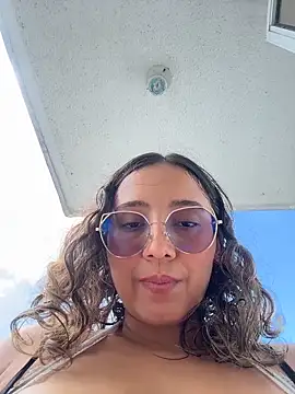 Kay_LustyWife live sex cam