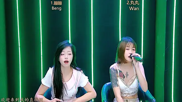 queen-001 live sex cam