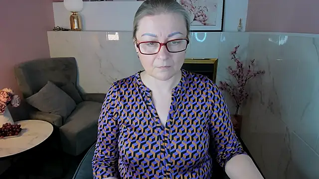 AlexandraKind live sex cam