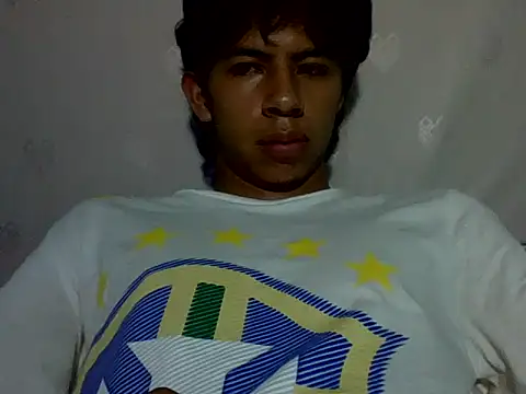 Carlos_Albert02's cam snapshot