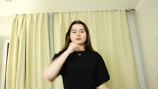 LidiaPasaye live sex cam