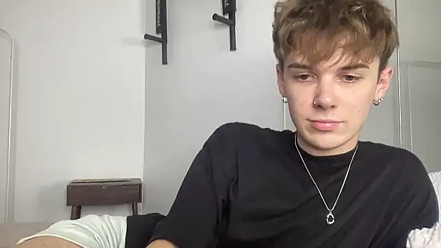 Milk_Guy live sex cam