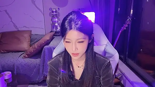 Lixinel-520's cam snapshot