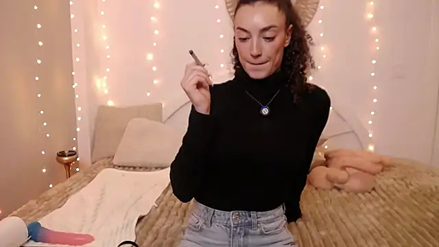 Martyca_Beee's cam snapshot