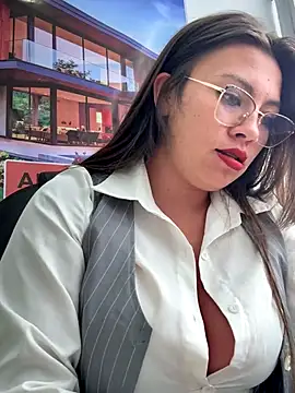 LIZ-06_'s cam snapshot