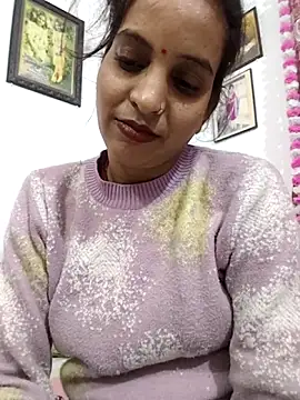 Hotty-Nidhi's cam snapshot