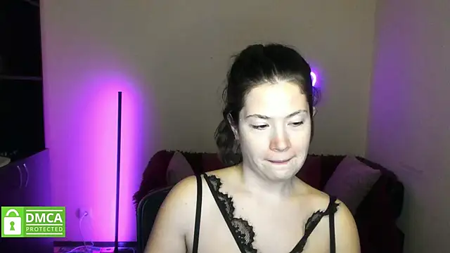 Alicia_redfollow live sex cam