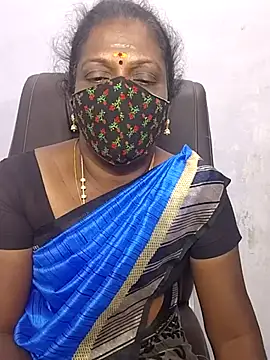 umashreetamil's cam snapshot