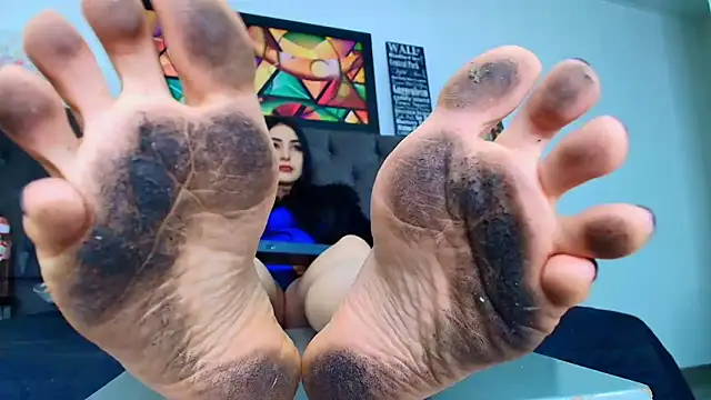 elinne_hendrix_'s cam snapshot