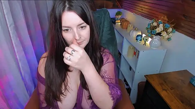 ErinMarshall's cam snapshot