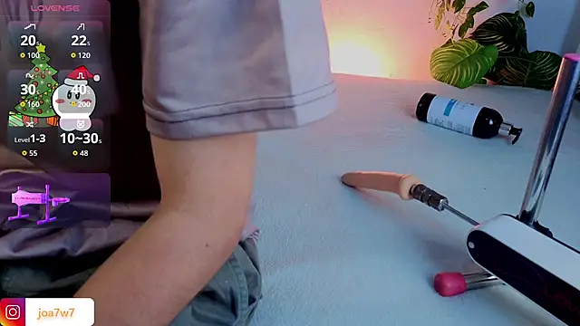 Levii_Ackermann live sex cam