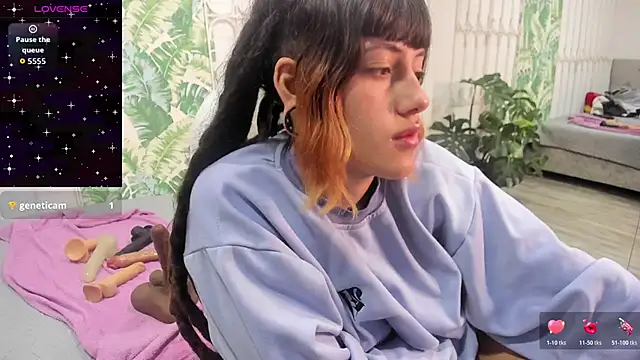 _sharlotte777 live sex cam