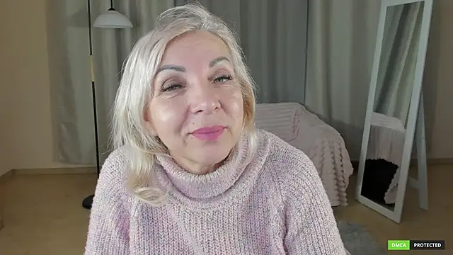 LiliaMoons's cam snapshot