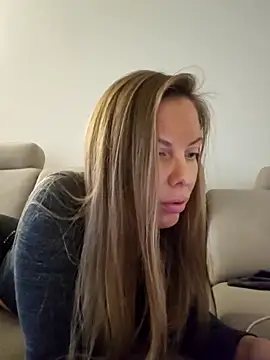 Nova-Lee's cam snapshot