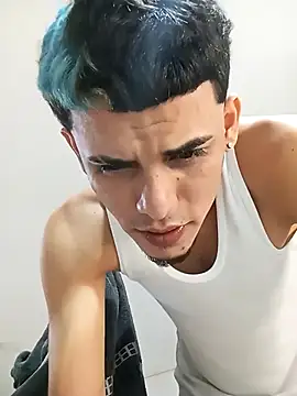 Pingasaboy20 live sex cam