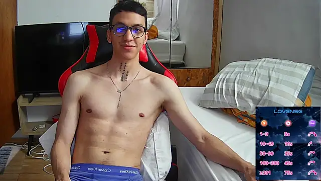 angelicious_'s cam snapshot