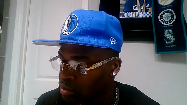 YOUNGmj6023's cam snapshot