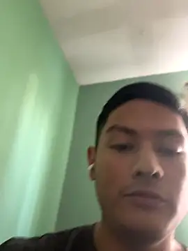 aelor2028's cam snapshot